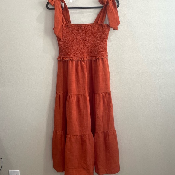 Rust Bow Strap Tiered Maternity Midi Dress Pinkblush Size M Color Rust Orange - Picture 6 of 12